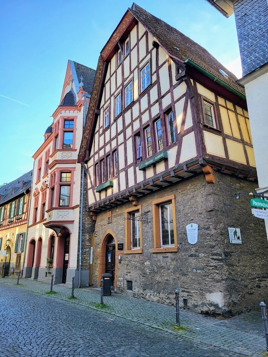 Haus Sickingen6 (525x700, 175Kb)