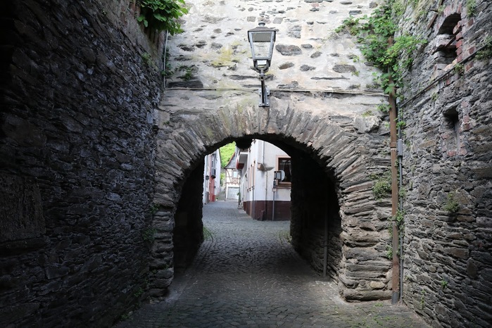 Historische Stadtmauer Bacharach (900x666, 150Kb)