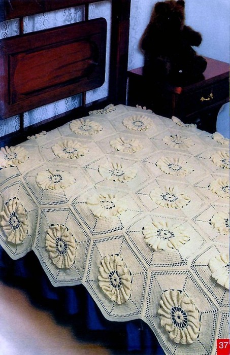 cover crochet for bed