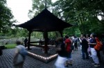 Церемония, посвященная американской атомной бомбардировке Хиросимы в  мемориальном парке Хиросимы, 5-6 августа 2010 года.