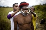 Фестиваль в долине Балем (Baliem Valley Festival) в Вамена, Индонезия, 10 августа 2010 года.