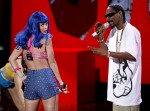 Кэти Перри и Snoop Dogg. MTV Movie Awards 2010.