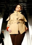 Толстушки вышли на подиум в рамках Full Figure Fashion Week, Нью-Йорк, 16 июня 2010 года.