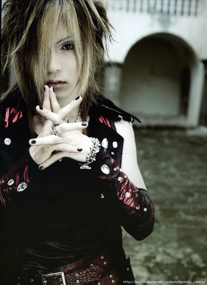 The GazettE F_15159687