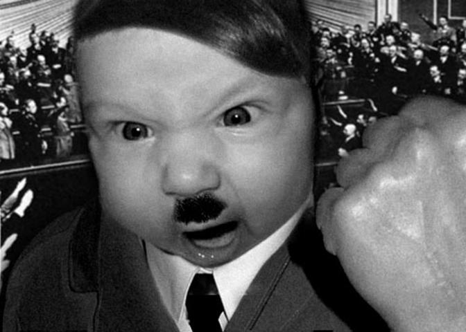 Беда для тех в ком живет маленький Гитлер http://img1.liveinternet.ru/images/foto/b/3/469/1883469/f_14388822.jpg