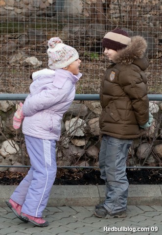 В Zoo звереют даже дети :)