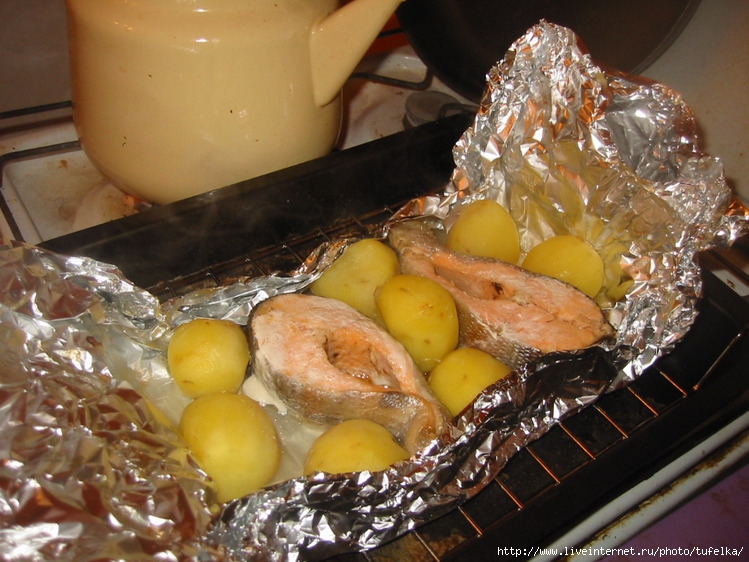 Кижуч с картошкой в духовке рецепт