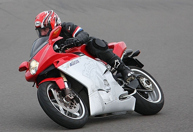 8. Kawasaki ninja ZX-11 / ZZ-R1100