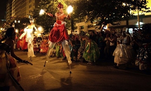 Карнавал в Сан-Паулу (Carnival in Sao Paulo), Бразилия, 17-18 февраля 2012 года.