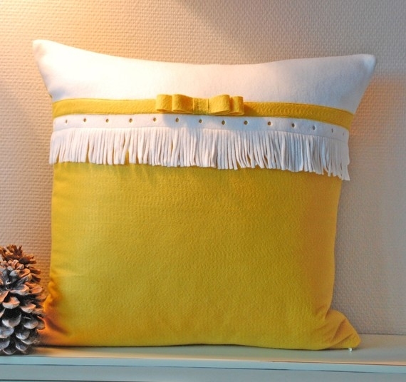 Ideas for sewing pillows.