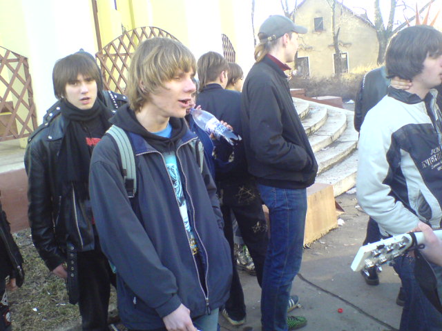  (640x480, 81Kb)