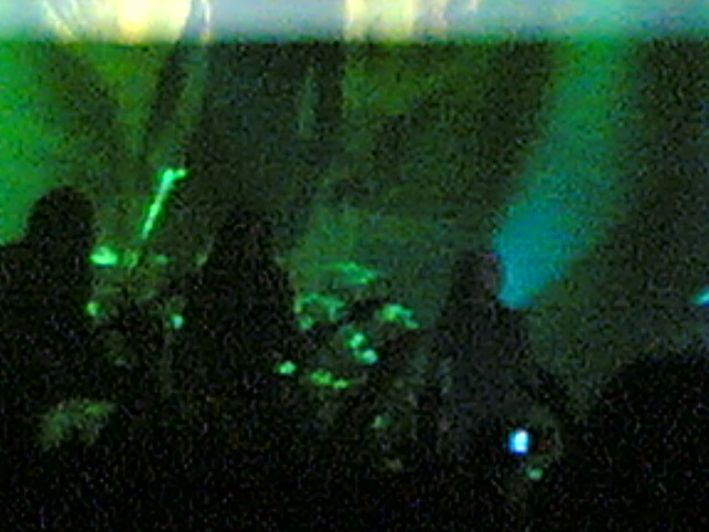  (640x480, 85Kb)