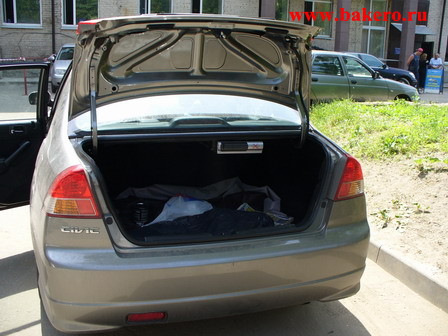 Honda Civic: багажник