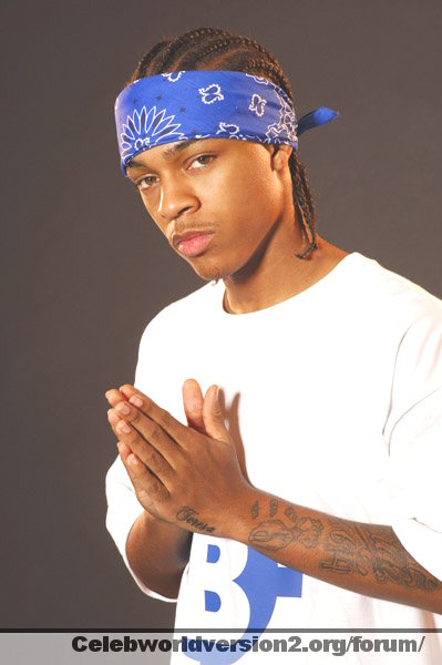 Американский рэпер известный под именем bow wow