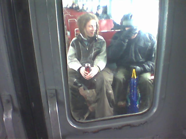  (640x480, 34Kb)