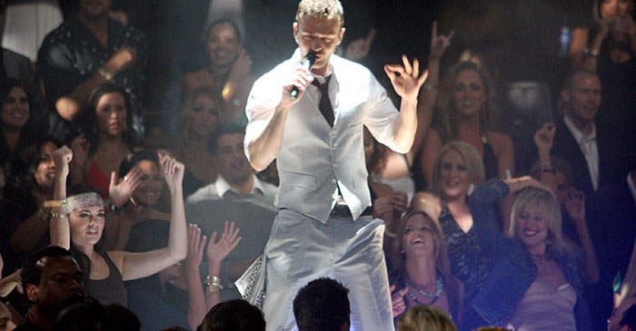 http://img1.liveinternet.ru/images/attach/b/2/1/253/1253430_performancesjustintimberlake14767840.jpg