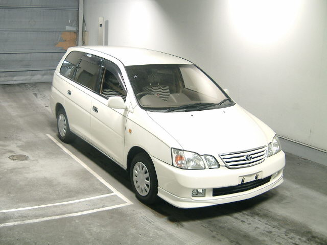 Куплю праворульное японское. Toyota Gaia 2000. Тойота Ипсум 2000г. Тойота Ипсум 2000. Toyota ipsum Gaia.