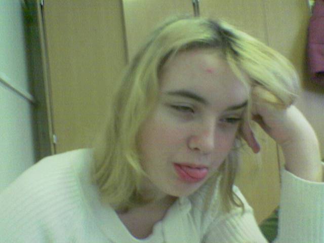 (640x480, 24Kb)