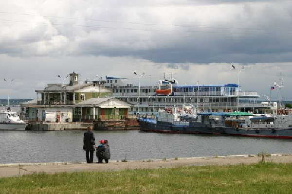 Южный речной порт фото