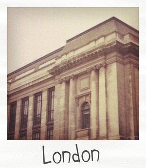 39868075_Polaroid_London_by_Romydarks (300x343, 24Kb)