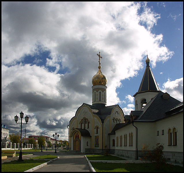 Церковь Югорск