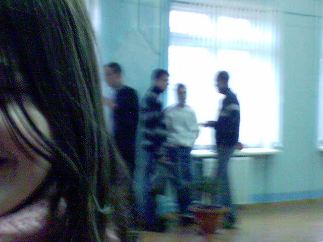  (640x480, 50Kb)