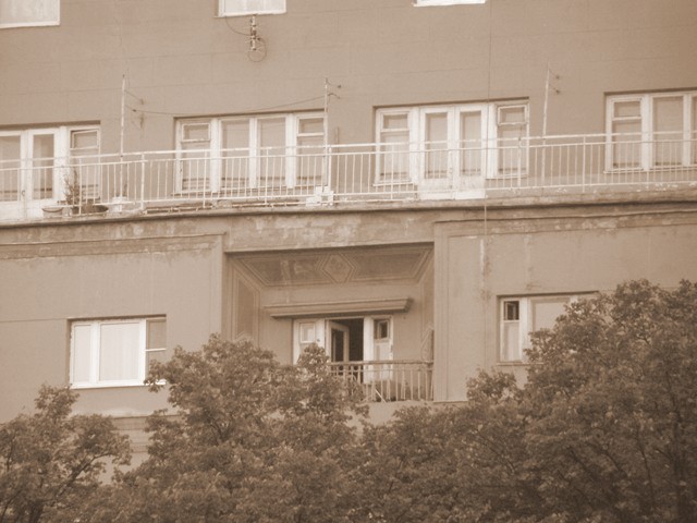 balkon krasivii (640x480, 80Kb)