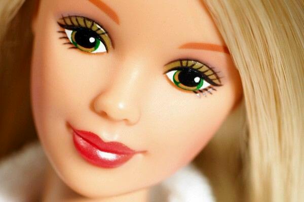 Creating_Barbie_Dolls_01 (600x400, 23Kb)