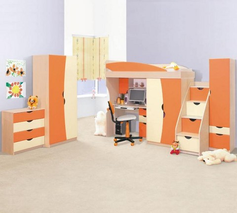 Комплект мебели для детской комнаты с письменным столом