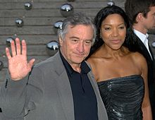 220px-RobertDeNiro_GraceHightower_Shankbone_2010 (220x170, 35Kb)