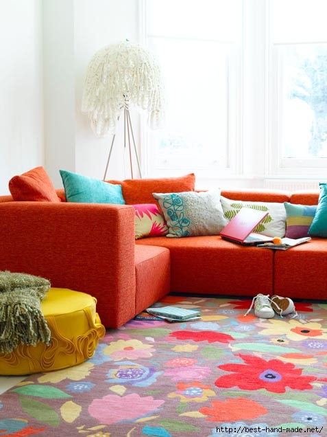 bright-living-room-with-floral-rug (477x636, 156Kb)