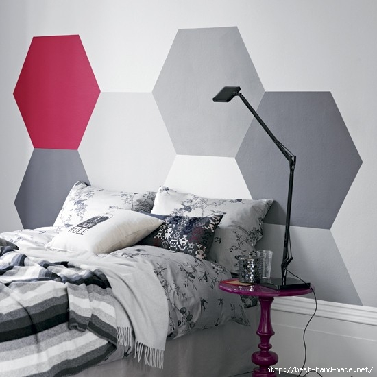 10-modern-bedrooms-best-2012-winter-schemes-Painted-headboard (550x550, 133Kb)