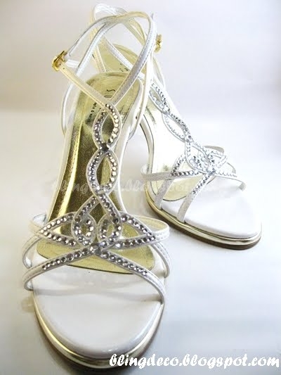 rhinestones decorated wedding shoe 3 (400x533, 99Kb)