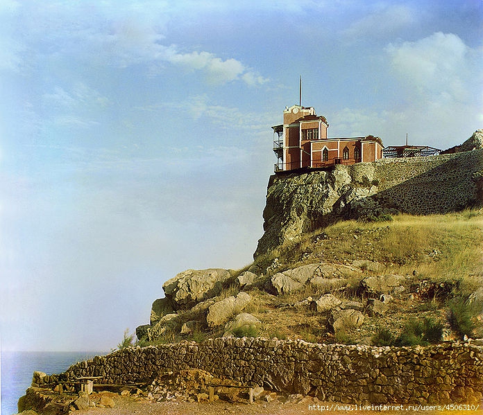 696px-Lastochkino_Gnezdo_(Prokudin-Gorsky) (500x323, 364Kb)