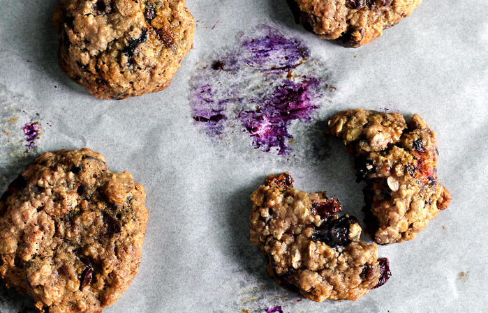 oatmeal-chocolate-blueberry-cookie19 (700x449, 342Kb)