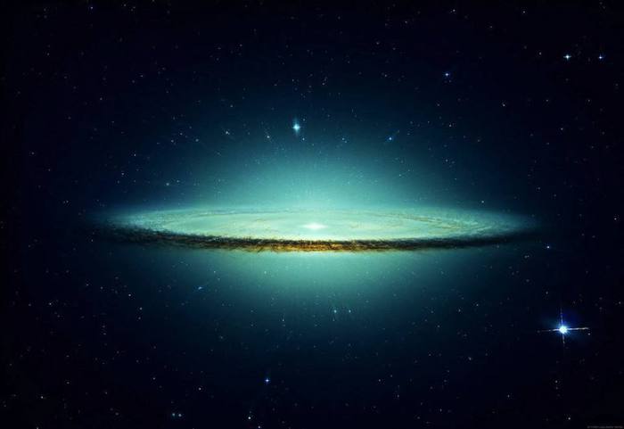 1399891276_Galaxysideview (700x481, 17Kb)