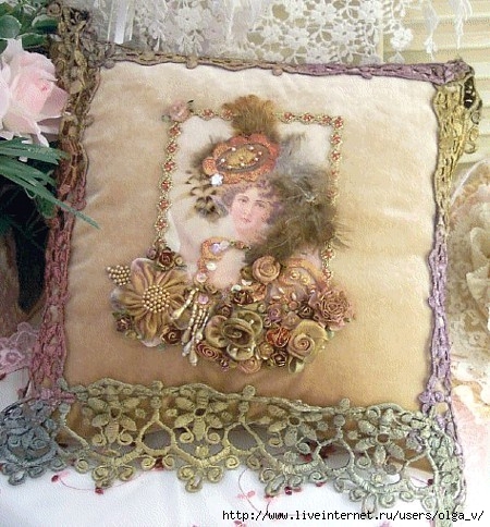 Exquisite-Victorian-Cushion-vintage-11092386-450-484 (450x484, 195Kb)