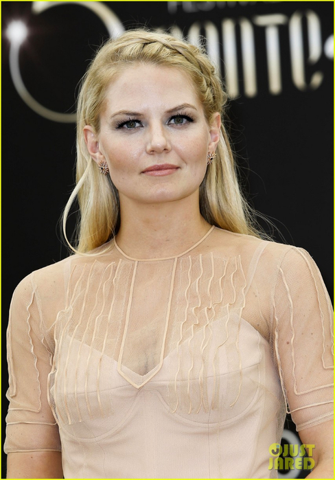 jennifer-morrison-once-upon-a-time-monte-carlo-01 (488x700, 314Kb)