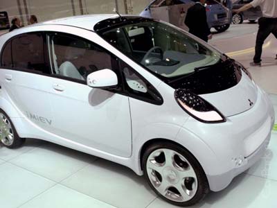  Mitsubishi Motors  i-MiEV