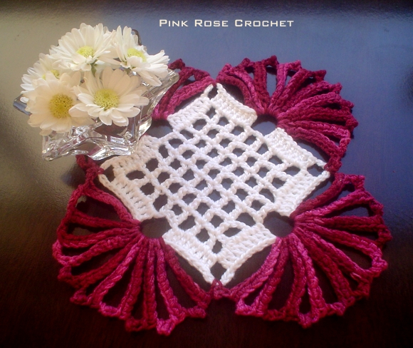 Centrinho Burgundy Crochet Square Coaster (580x488, 347Kb)