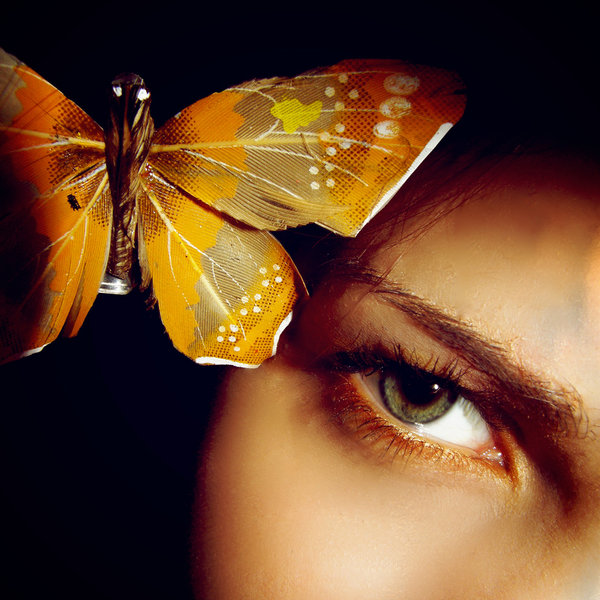 Butterfly_Girl_by_NanaPHOTOGRAPHY (600x600, 89Kb)