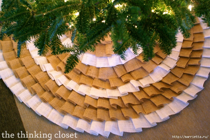 Как сшить юбочку для новогодней елки. Мастер-класс (8) (700x468, 354Kb)