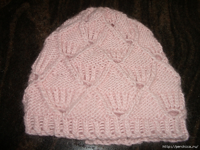 lacey_hat03_medium2 (640x480, 255Kb)