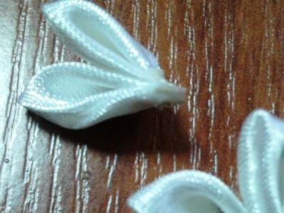 snezhinka_v_stile_kanzashi_15 (400x300, 75Kb)