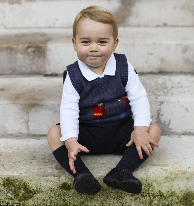 2405542500000578-0-Prince_William_recently_revealed_George_loves_to_play_with_his_p-a-33_1418499317941 (661x700, 406Kb)
