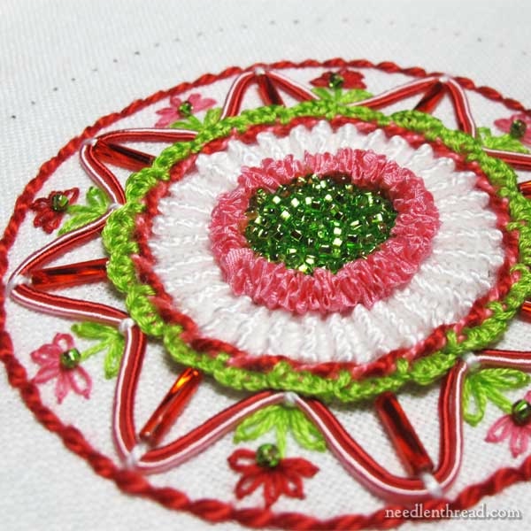 embroidered-Christmas-ornament-15 (600x600, 178Kb)