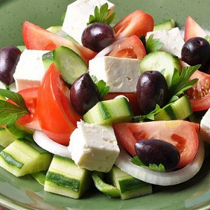 120131090259-120213190009-p-O-klassicheskij-grecheskij-salat-horiatiki (300x300, 35Kb)