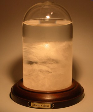 stormglass_lo_res_8yxh (300x359, 61Kb)