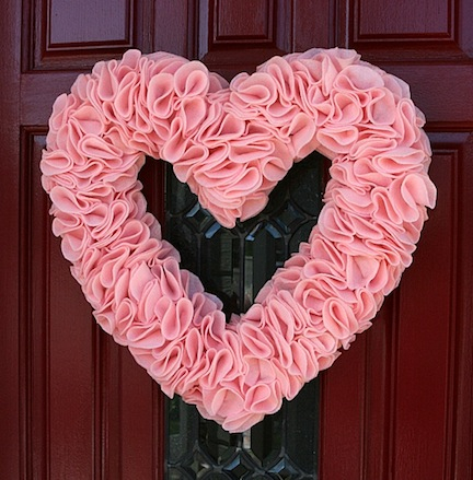 20-Fabulous-DIY-Valentine’s-Day-Wreaths03 (432x439, 219Kb)