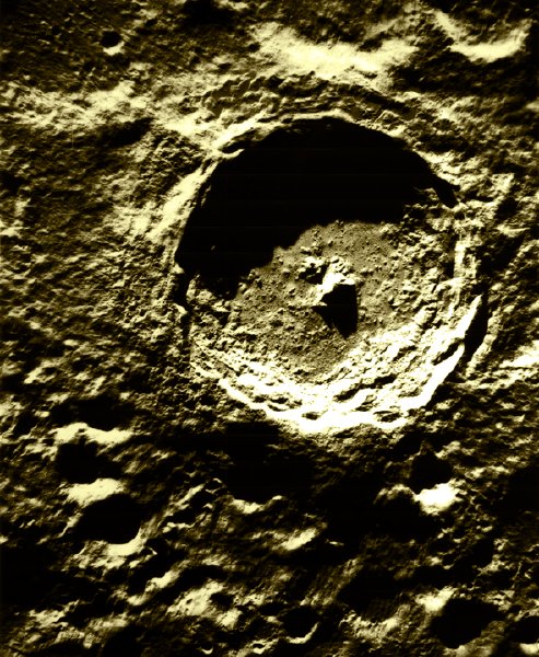 Tycho_crater_on_the_Moon (493x600, 108Kb)